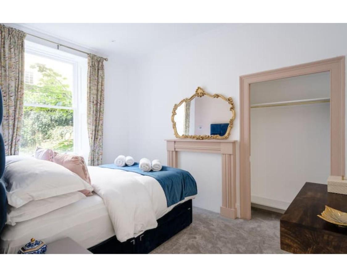 The Gilt Apartment Bath Exterior photo